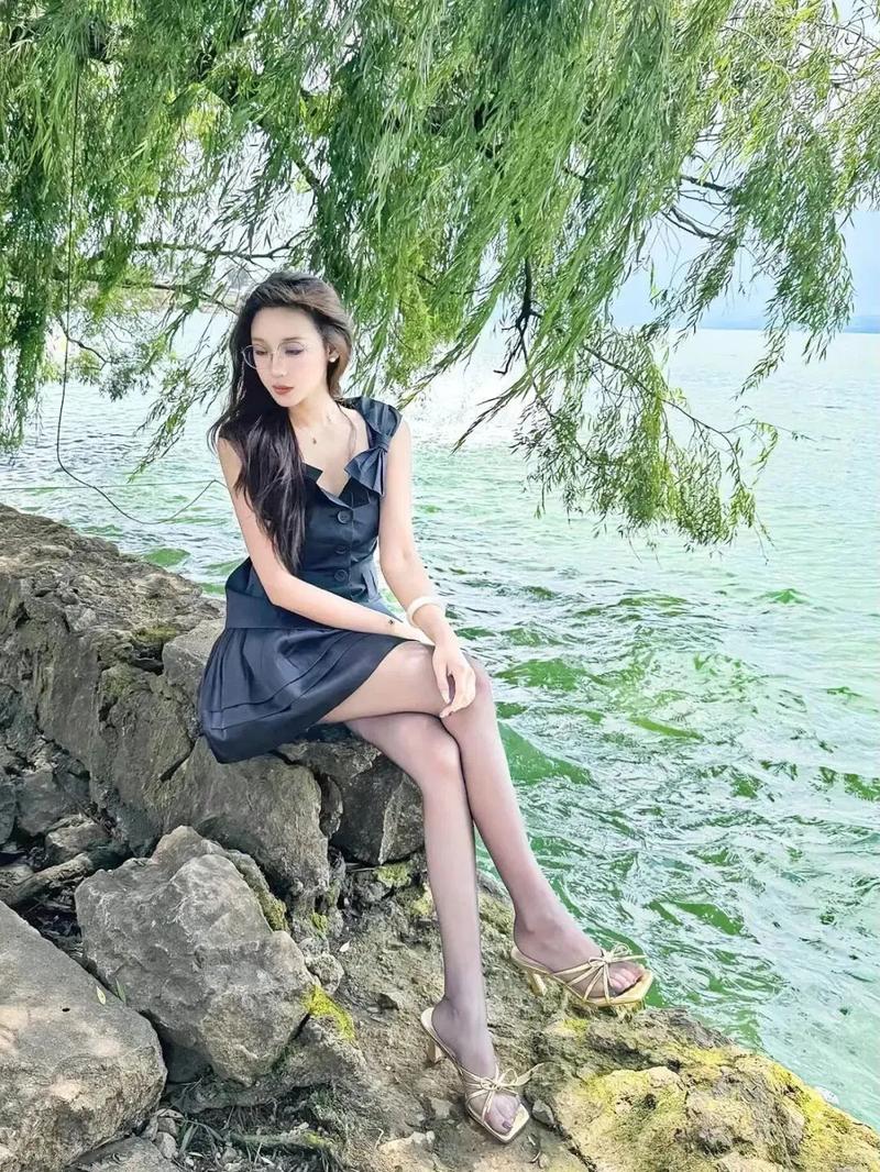 热门电影封面